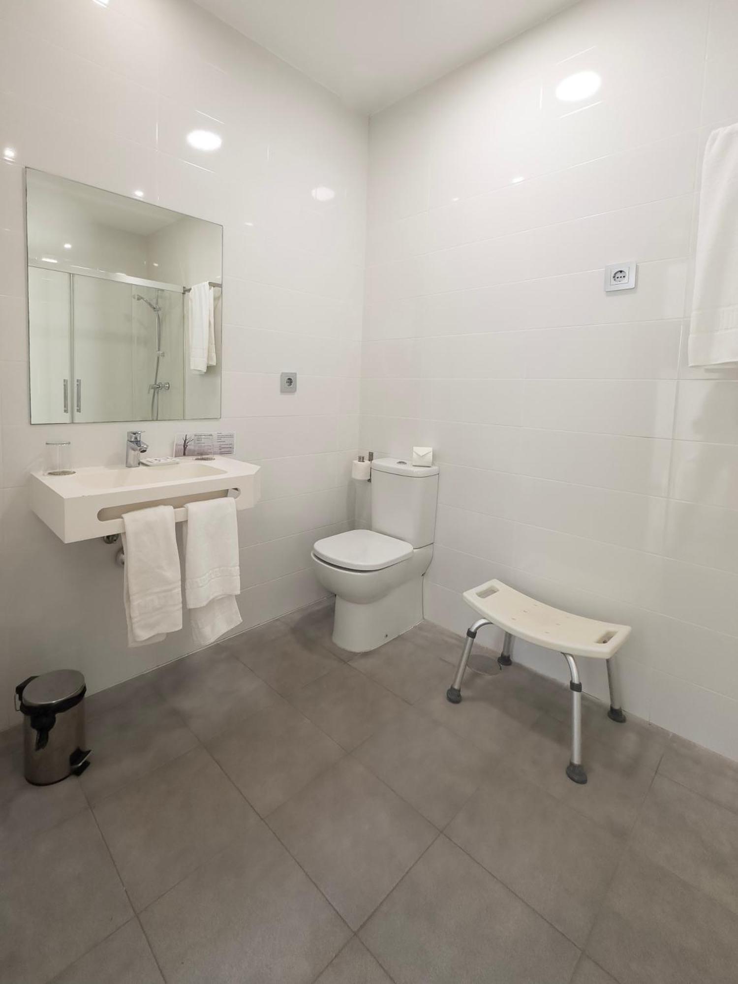 Hotel Portman المظهر الخارجي الصورة